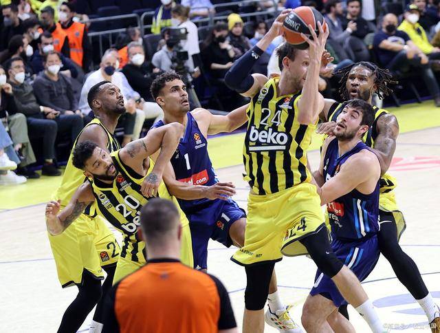 南宫体育- 意甲倒计时,金州勇士赛前调整名单,细节引发关注,震撼外界,数据趋势出现新变化