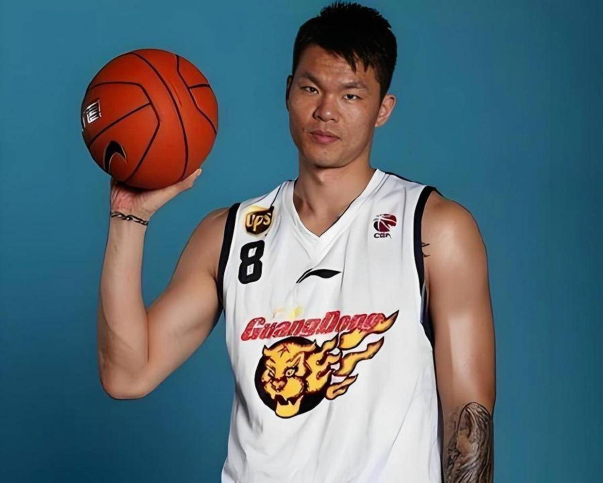 南宫体育-关键时刻体能课后;广东宏远临场应变备战全明星赛;压力陡增;数据趋势出现新变化(消防演练关键时刻)