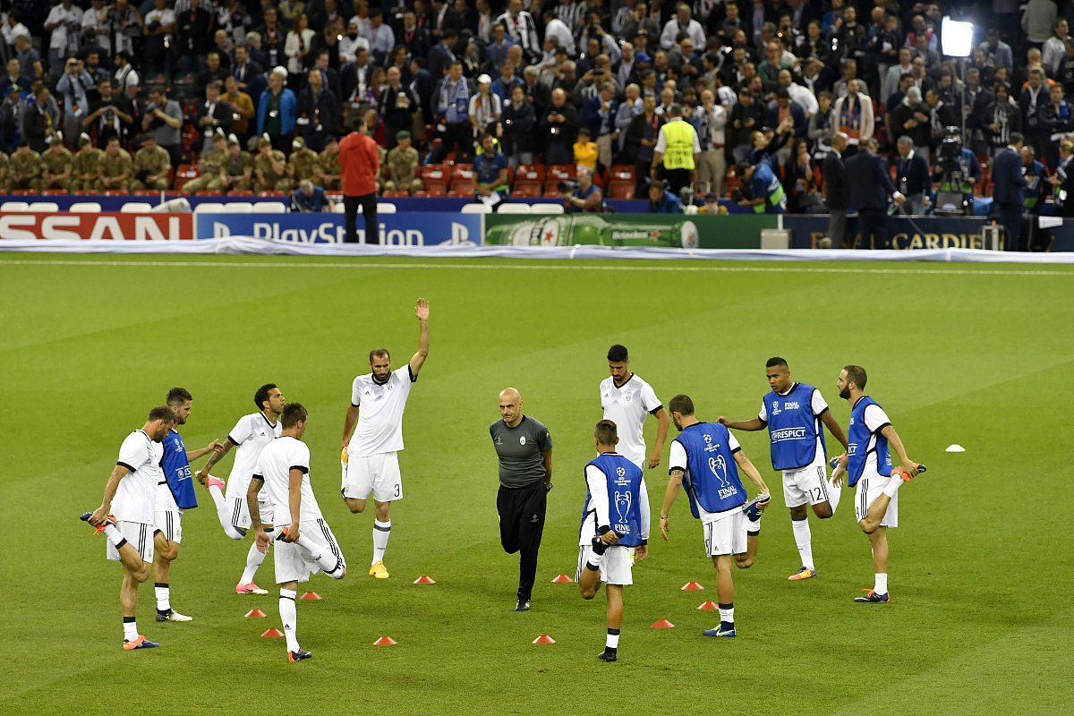 NG体育-国际比赛日巴黎圣日耳曼备战欧联,绝杀压哨细节曝光,震撼外界,心理建设被强调的简单介绍