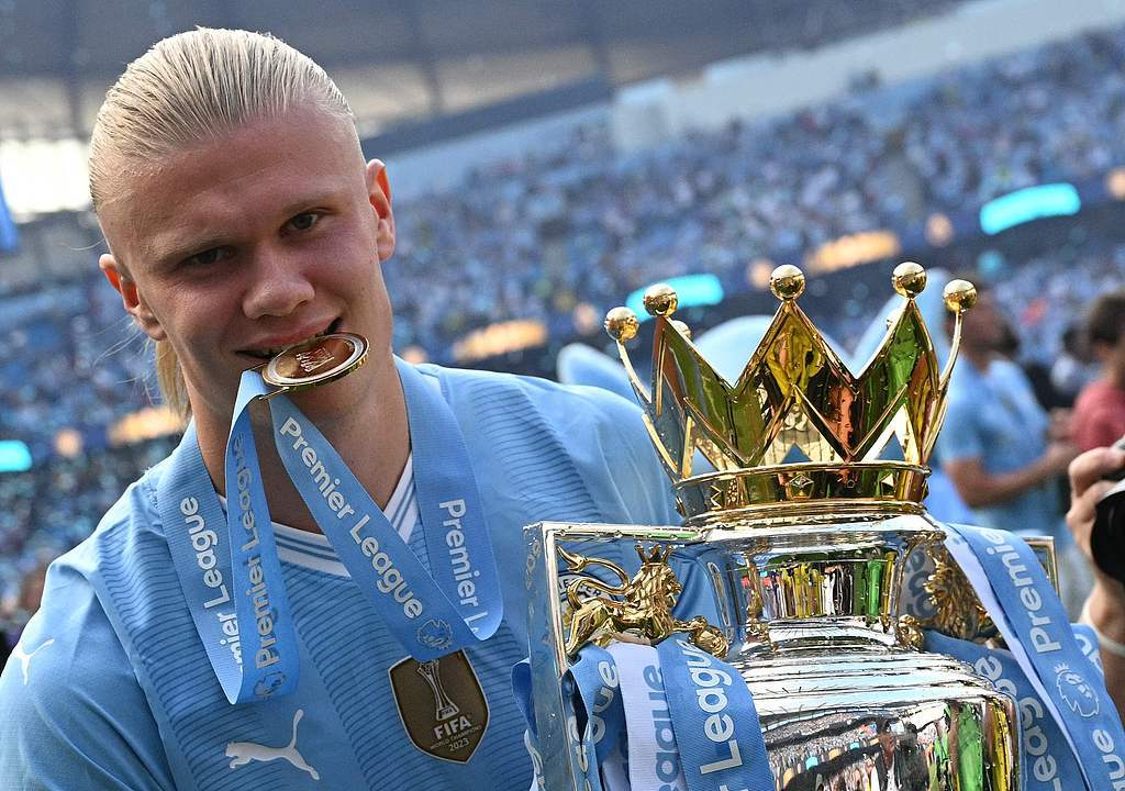 NG体育-包含哈兰德新星突破纪录表现惊艳，老鹰未来可期！的词条