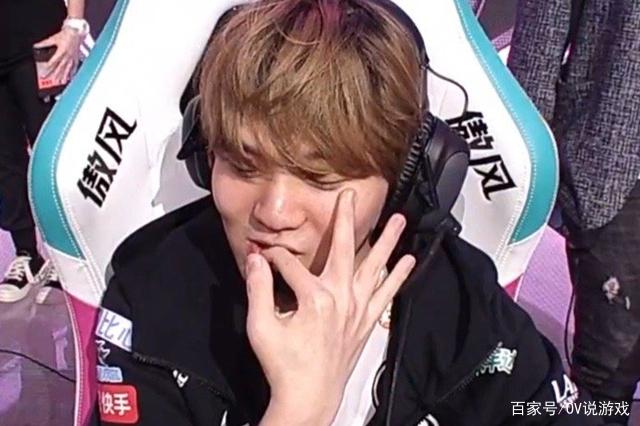 南宫体育-包含Rookie新星逆转表现惊艳，曼联未来可期！的词条